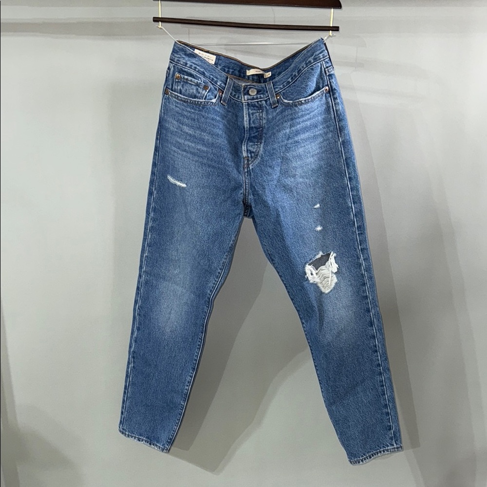 Classic Blue Distressed woman’s jeans